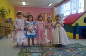 Karneval v MŠ s Inkou Rybářovou 21.2.2013