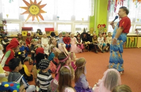 Karneval v MŠ s Inkou Rybářovou 21.2.2013