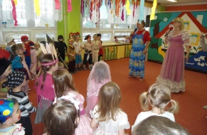 Karneval v MŠ s Inkou Rybářovou 21.2.2013