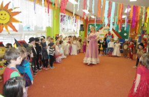 Karneval v MŠ s Inkou Rybářovou 21.2.2013