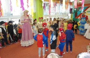 Karneval v MŠ s Inkou Rybářovou 21.2.2013