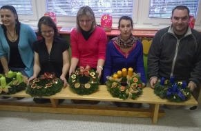 Adventní věnce 27.11.