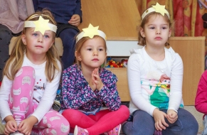 Slavnostní zahájení VV výstavy a Mikuláš 2.12.