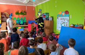 Výtvarný kroužek Požární ochrana očima dětí s motivačním divadlem 1.,2.3.