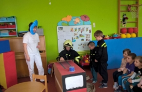 Výtvarný kroužek Požární ochrana očima dětí s motivačním divadlem 1.,2.3.