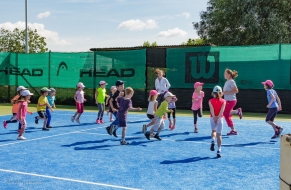 Tenis 8.6.
