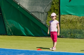 Tenis 8.6.