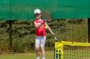 Tenis 8.6.