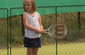 Tenis červen