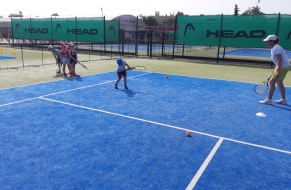 Tenis červen