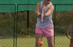 Tenis červen