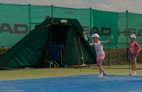 Tenis červen