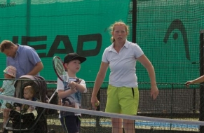 Tenis červen