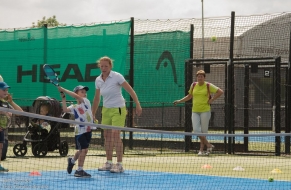 Tenis červen