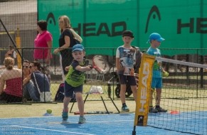 Tenis červen