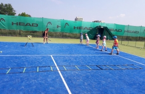 Tenis červen