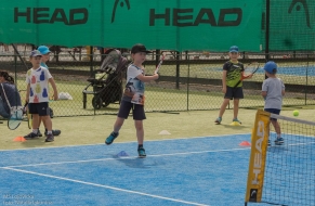 Tenis červen