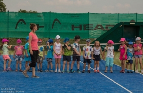 Tenis červen