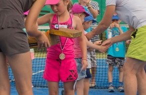 Tenis červen