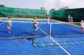 Tenis červen