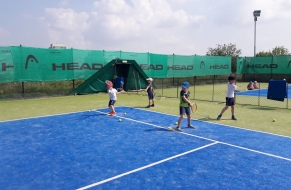 Tenis červen