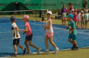 Tenis červen