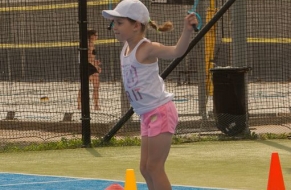Tenis červen
