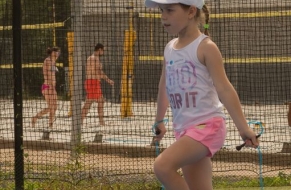 Tenis červen