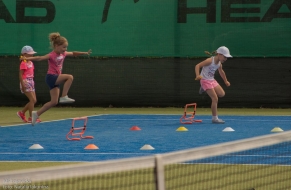 Tenis červen