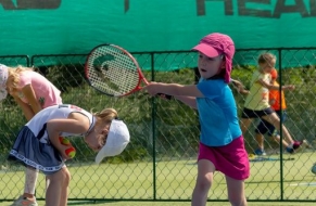 Tenis