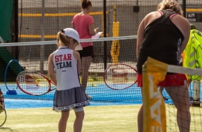 Tenis