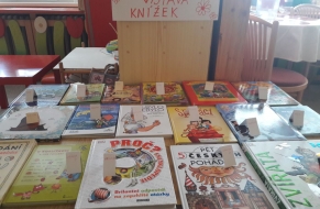 Měsíc knihy